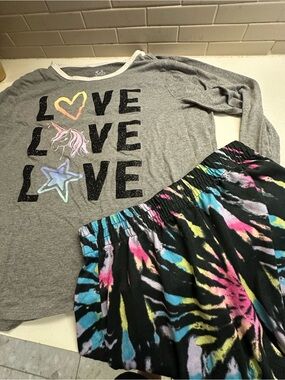 Justice Grey 'LOVE' Unicorn long Sleeve Size 24  with Multicolor Tie-Dye Shorts